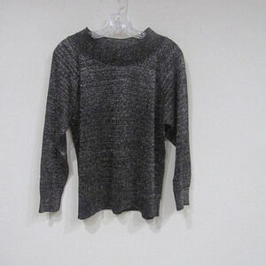 Leslie G Silver Metallic Boat Neck Sweater Size Medium EUC